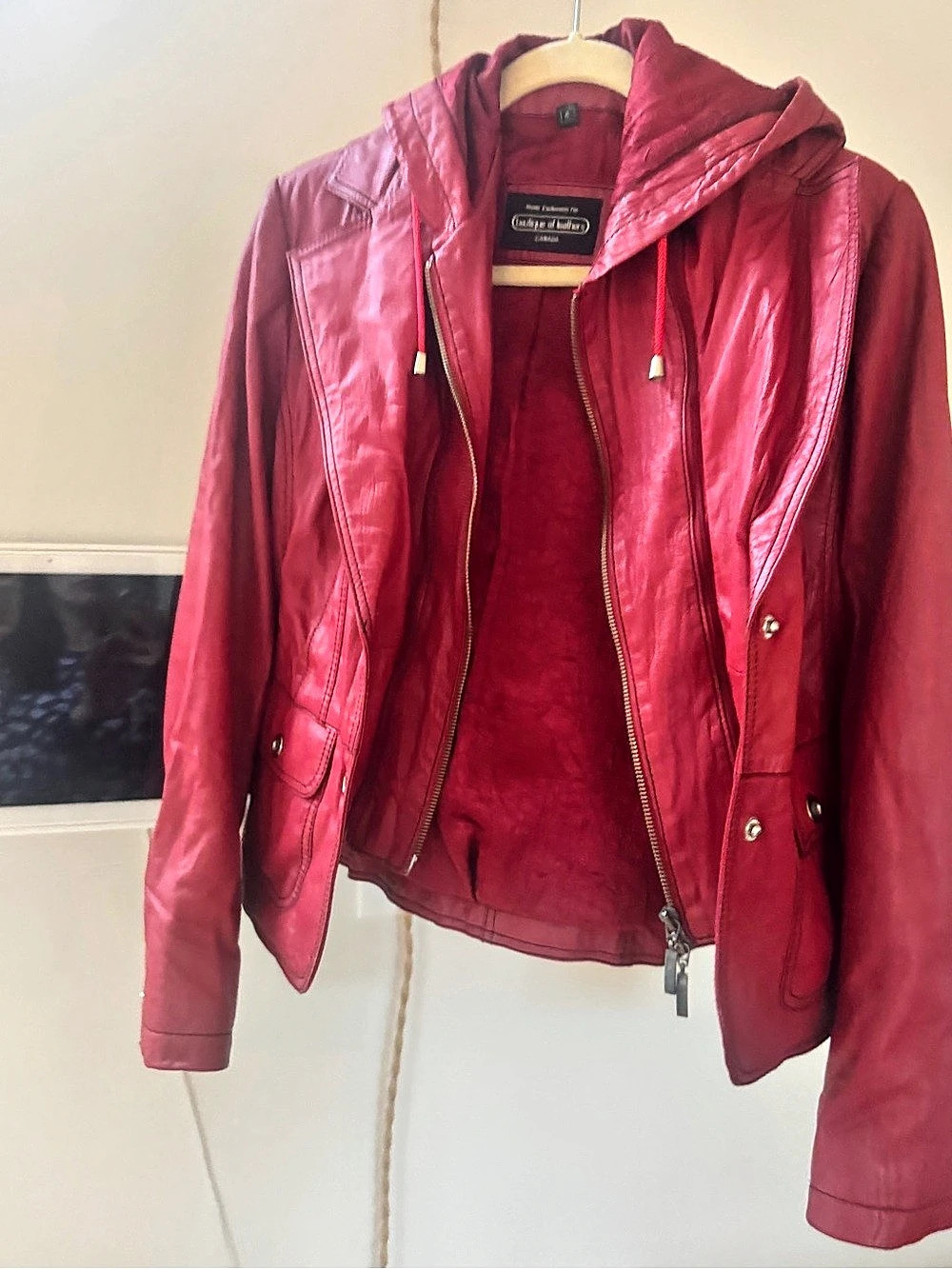 Boutique of Leathers Women's Lamb Leather Hoodie Jacket Red Size 6